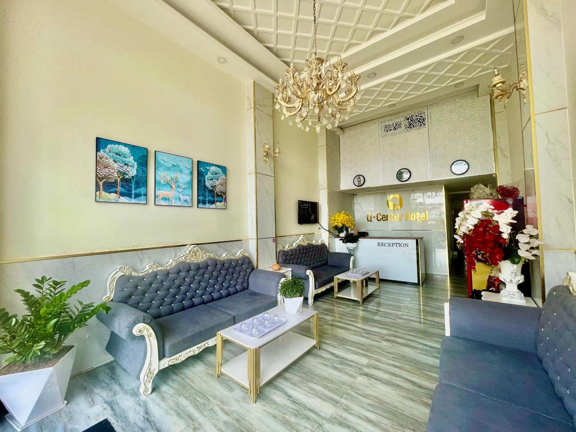 Q-Center Dalat Hotell Eksteriør bilde