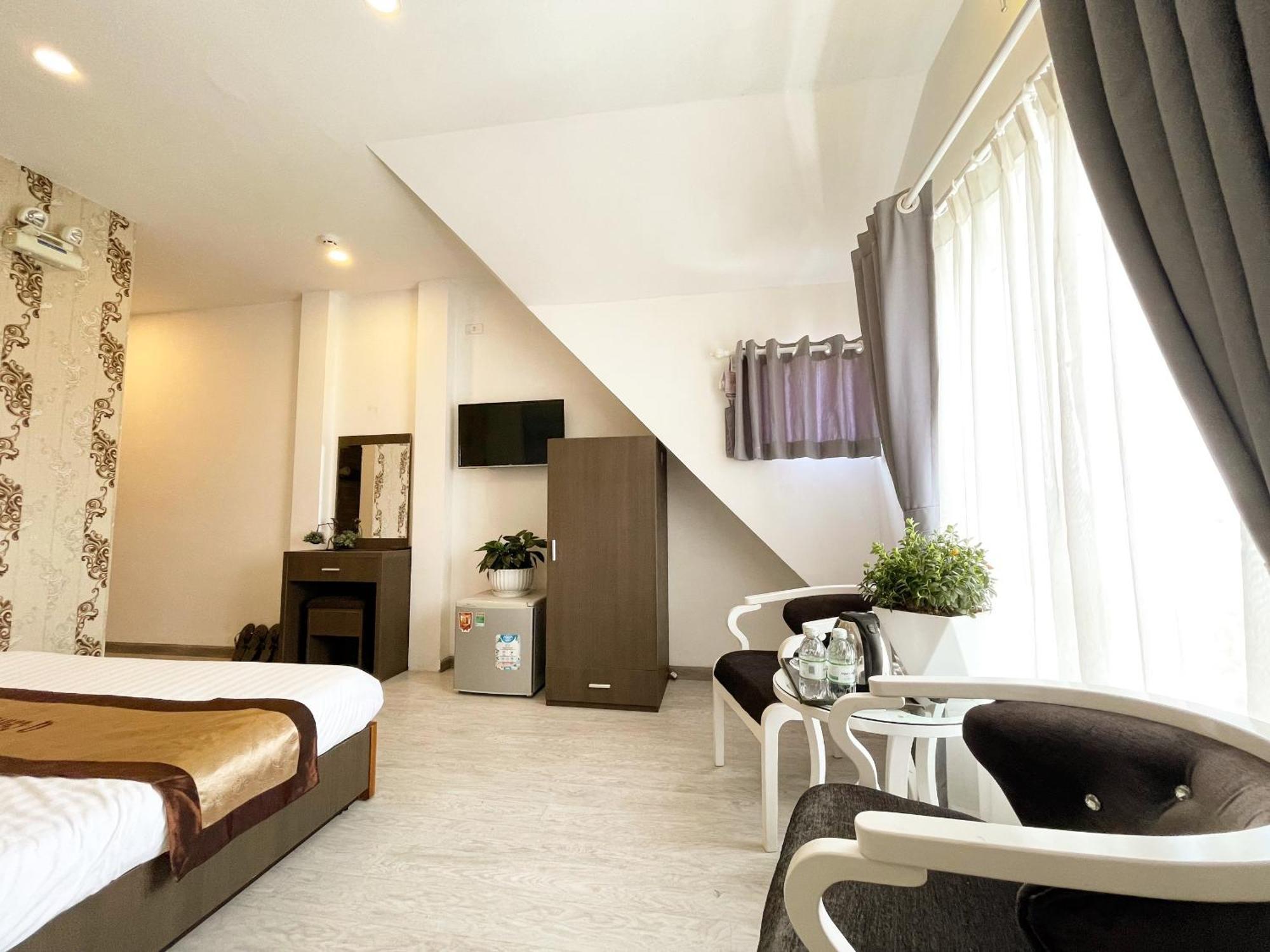 Q-Center Dalat Hotell Eksteriør bilde